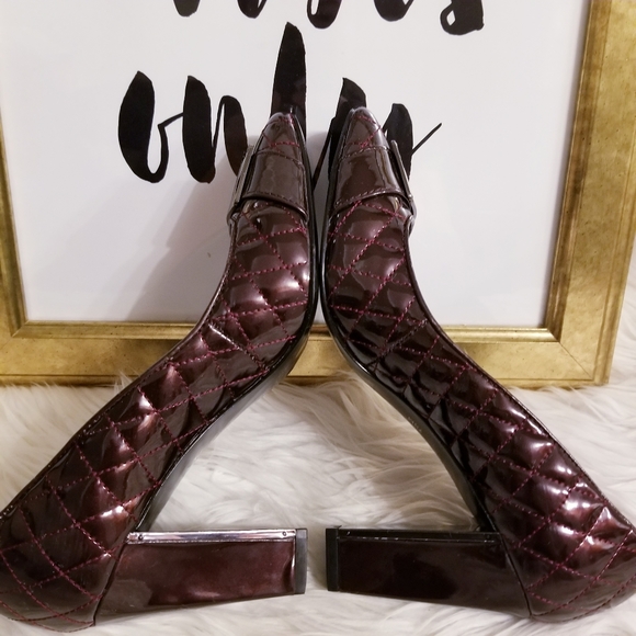 Anne Klein quilted patent leather Akneely shoes - Picture 6 of 8